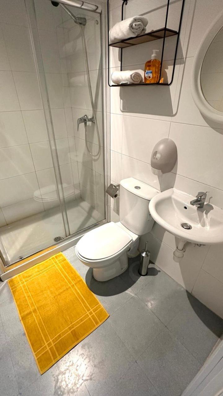 Malta Crown Guesthouse سانت جوليان المظهر الخارجي الصورة