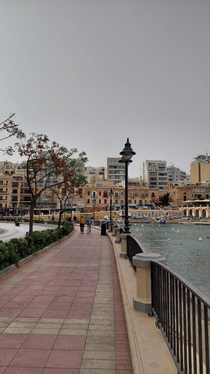 Malta Crown Guesthouse سانت جوليان المظهر الخارجي الصورة