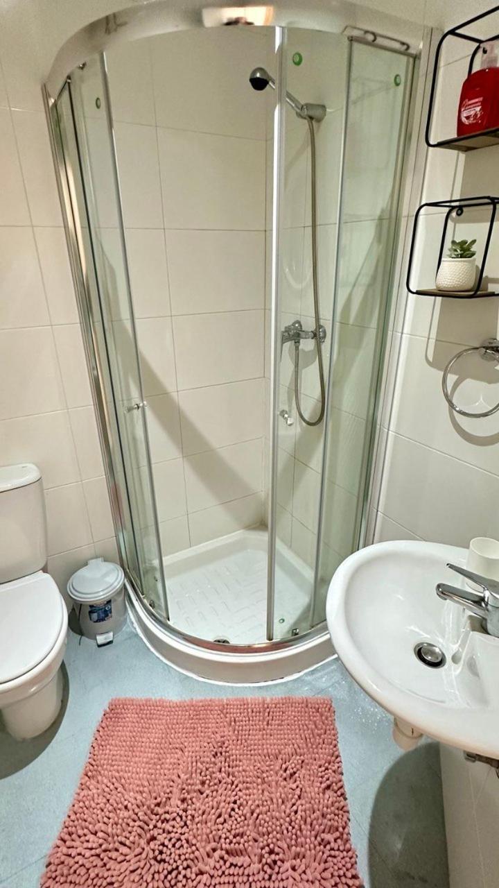 Malta Crown Guesthouse سانت جوليان المظهر الخارجي الصورة