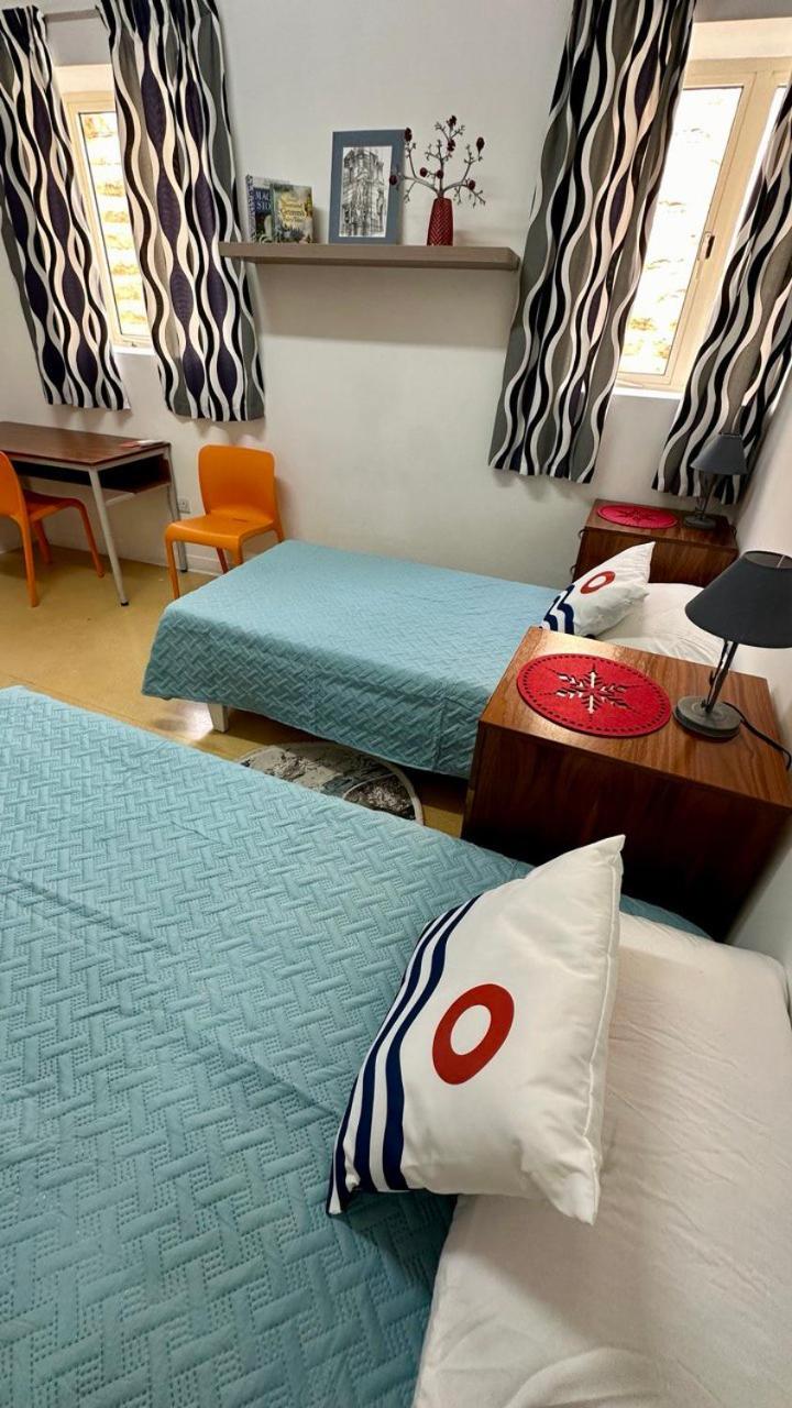 Malta Crown Guesthouse سانت جوليان المظهر الخارجي الصورة