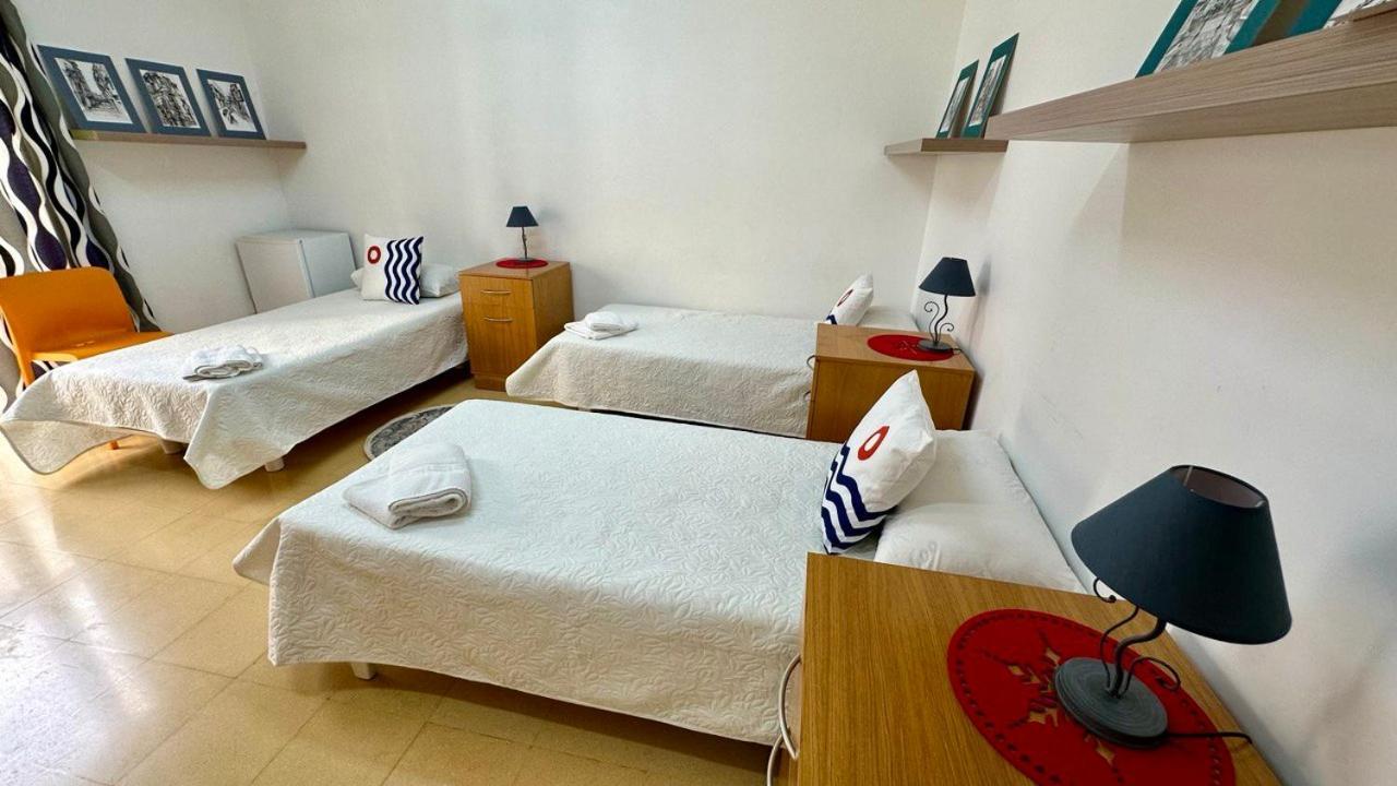 Malta Crown Guesthouse سانت جوليان المظهر الخارجي الصورة
